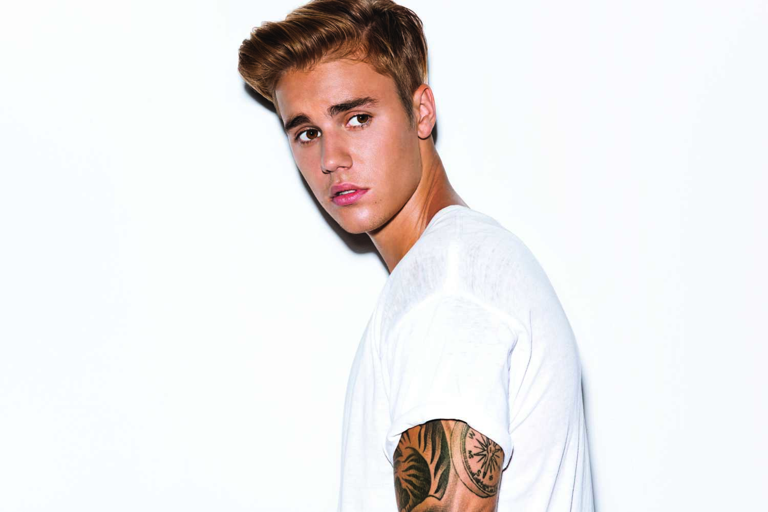 justin-bieber-femfem-pinkpop