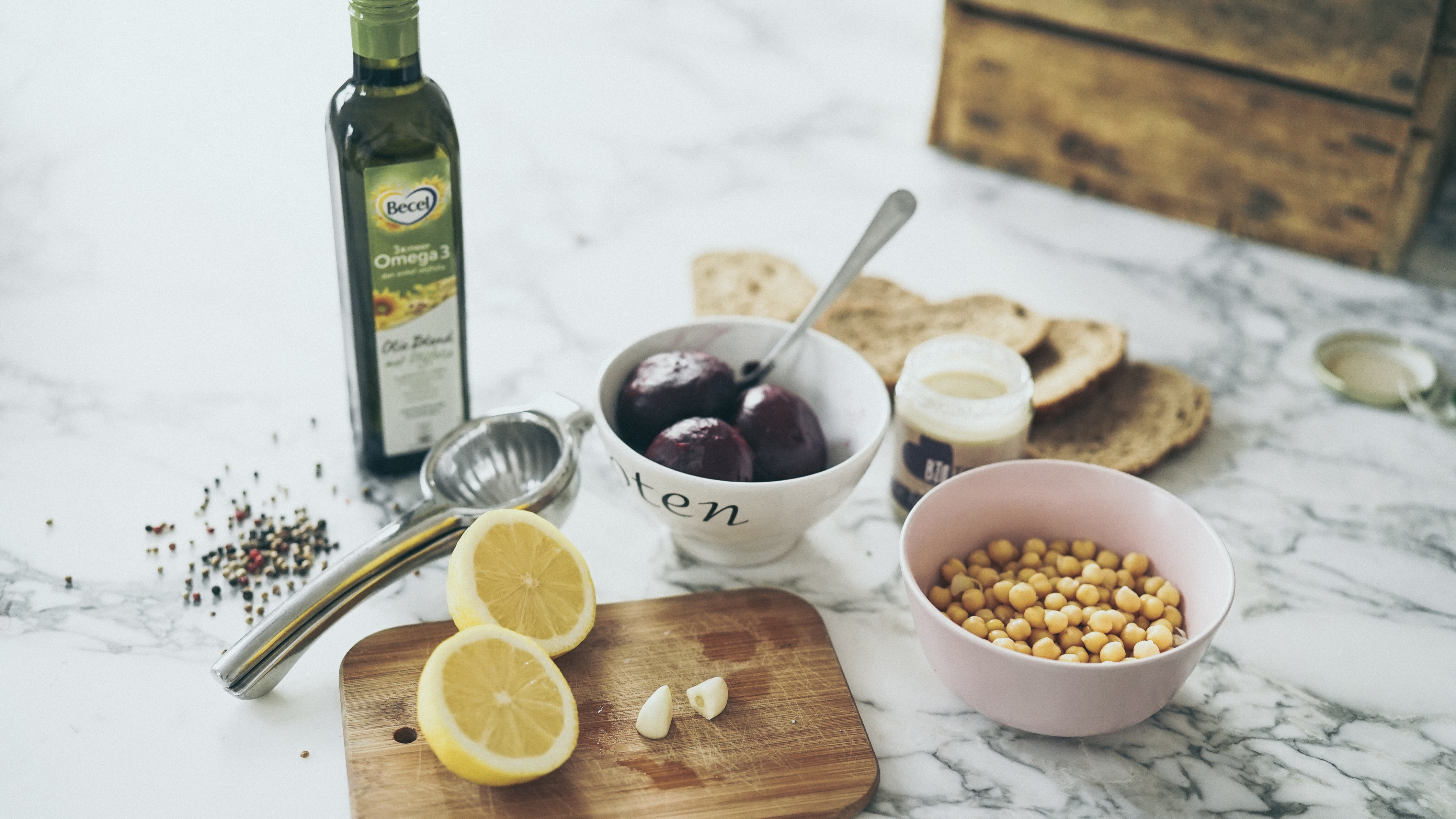 Vegan Challenge Becel FEM FEM-11
