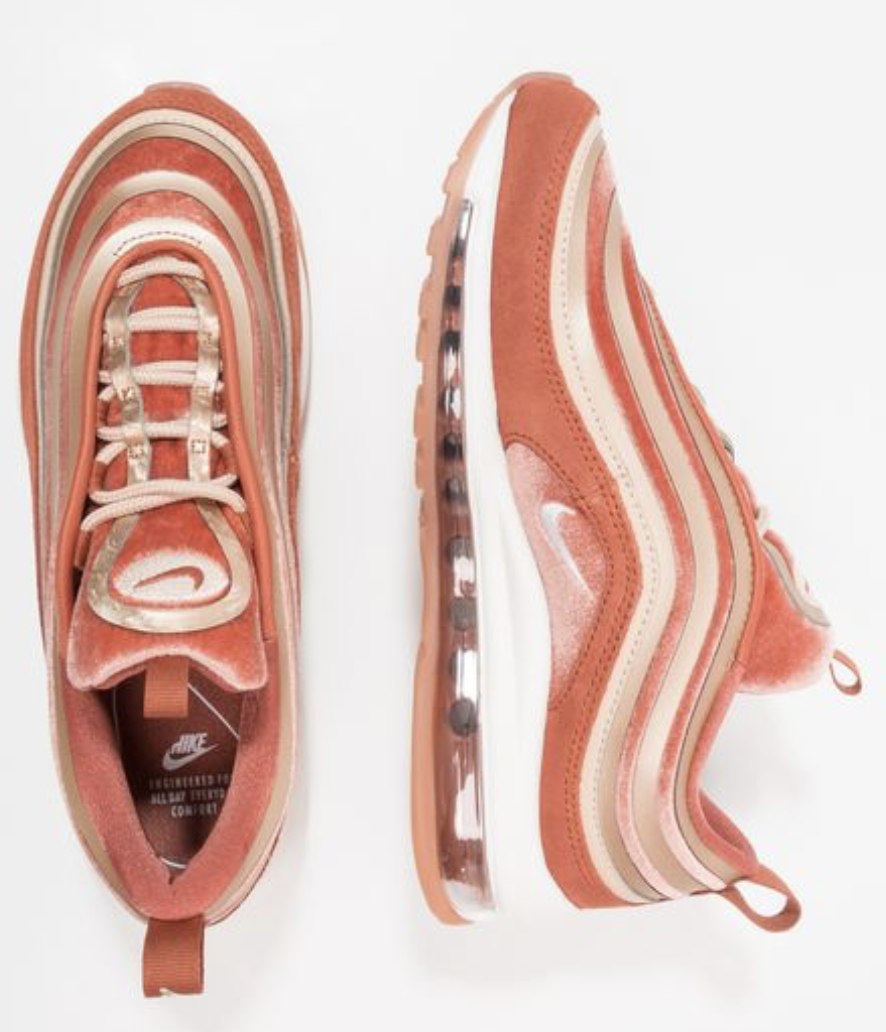 nike-femfem