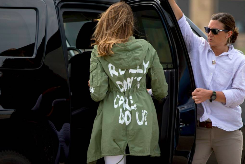 Melania Trump jas FEM FEM