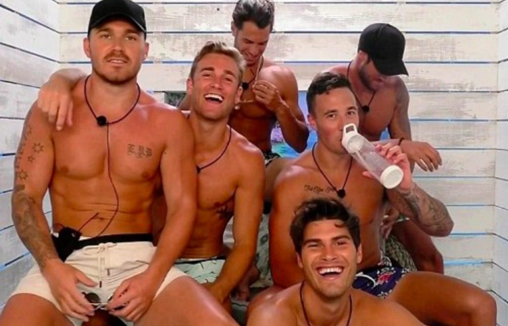 Australische hunks videoland FEM FEM
