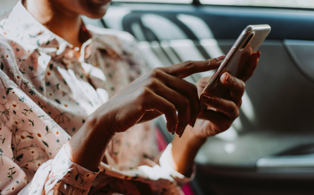 social media seks FEM FEM