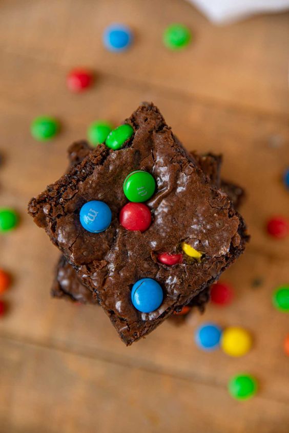 m&m-fudge-brownie