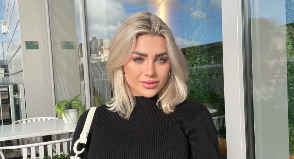 Influencer hoofd ontploft