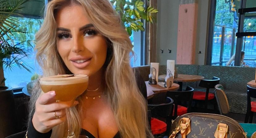 Cleo Temptation Island