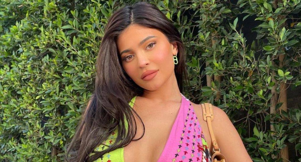 Kylie Jenner deelt foto Aire
