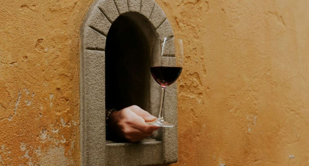 Buchette del vino wine window Florence 