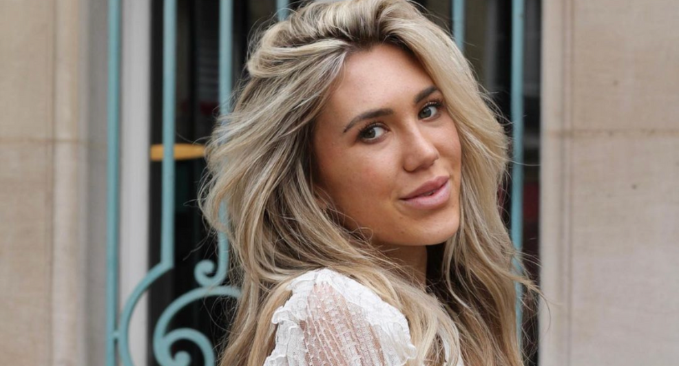 Evie Temptation Island borstvergroting twijfel