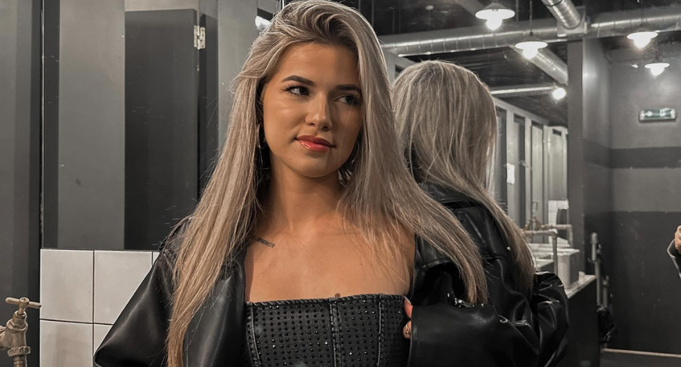 jade anna spiegelfoto