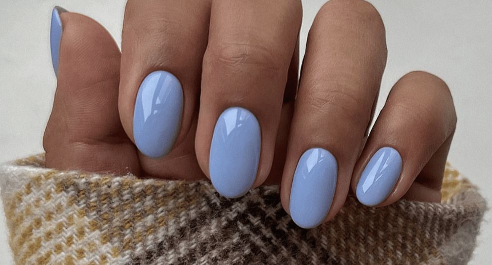 blueberry milk nails