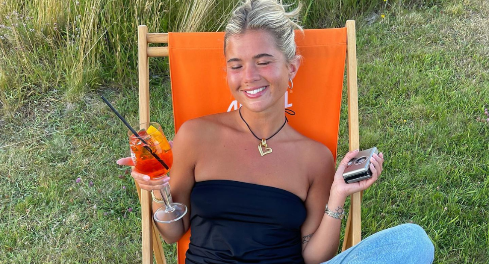 strapless top