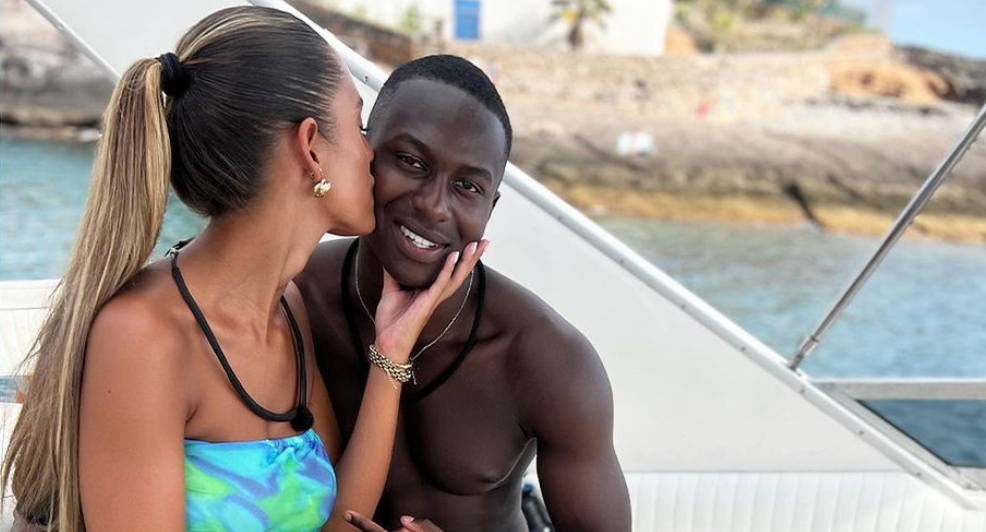 Love Island Kevin en Lot